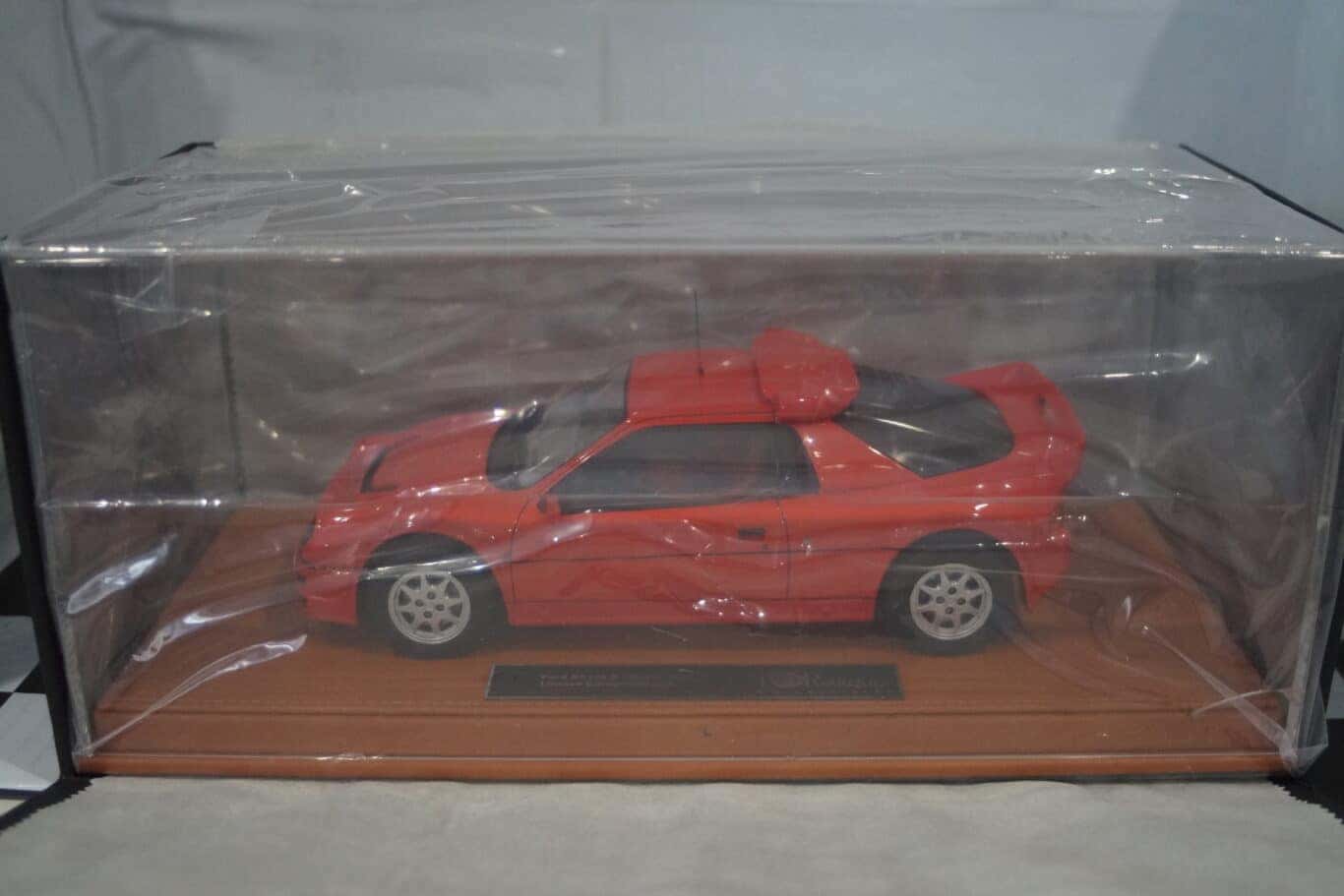 Top marques ford rs 200 evolution rosso red 1:18 resin ltd 500 ref top122b