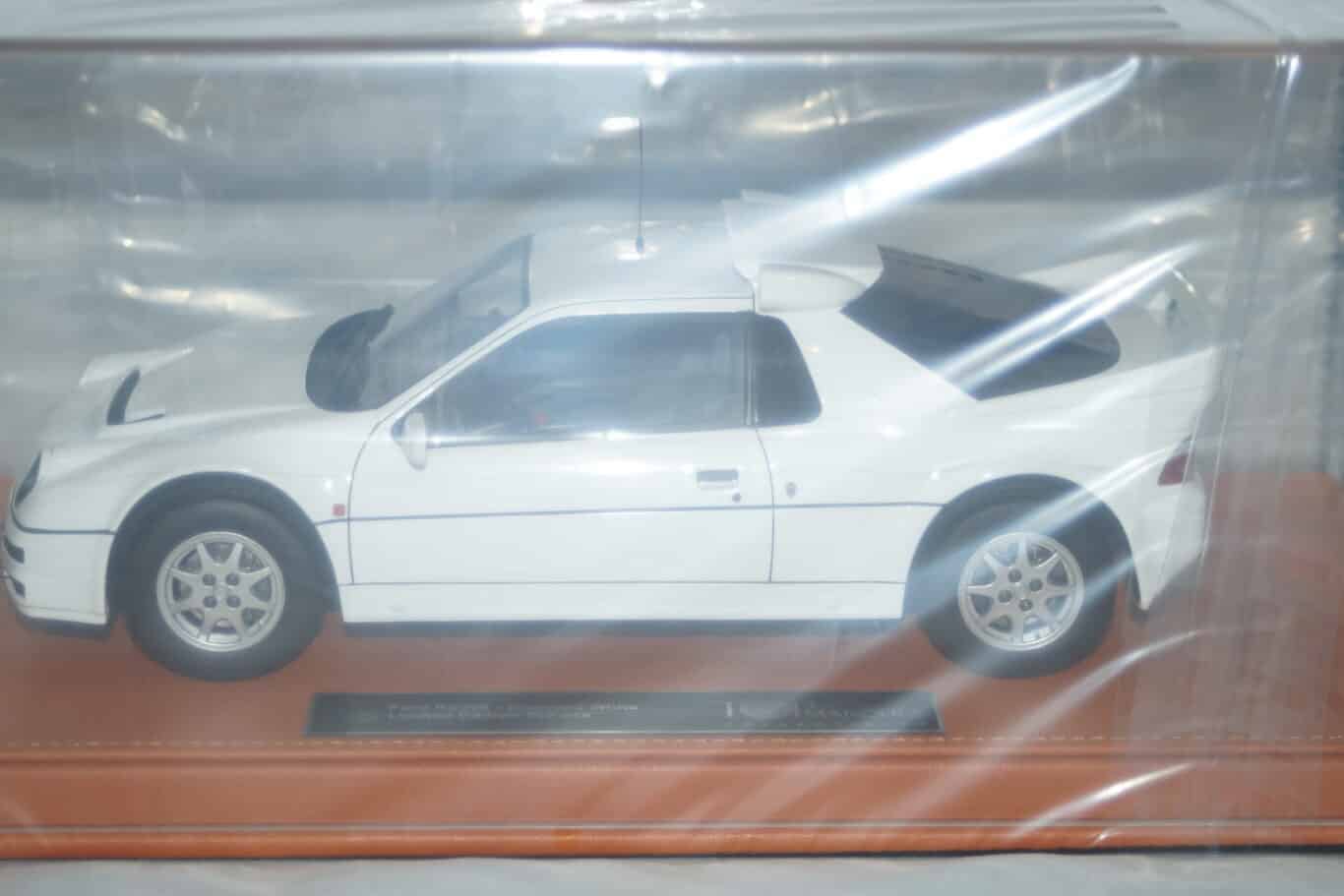 Top marques ford rs 200 evolution white 1:18 resin ltd 500 ref top122a