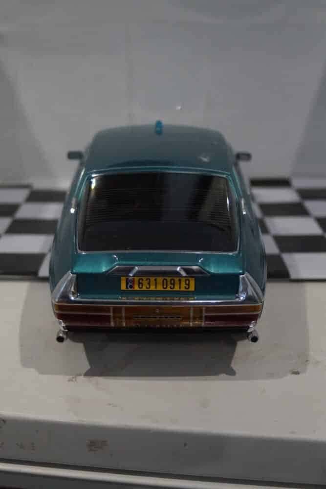 Norev ferrari f40 1987 1:12 scale ref 127902