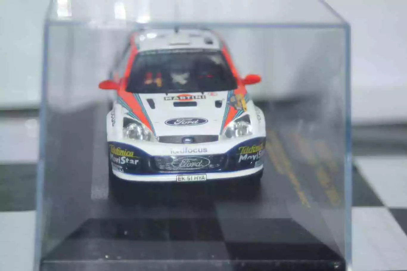 Ixo ford focus wrc catalunya rally 2002 sainz #4 rally car collection 1/43rd wrong sleeve