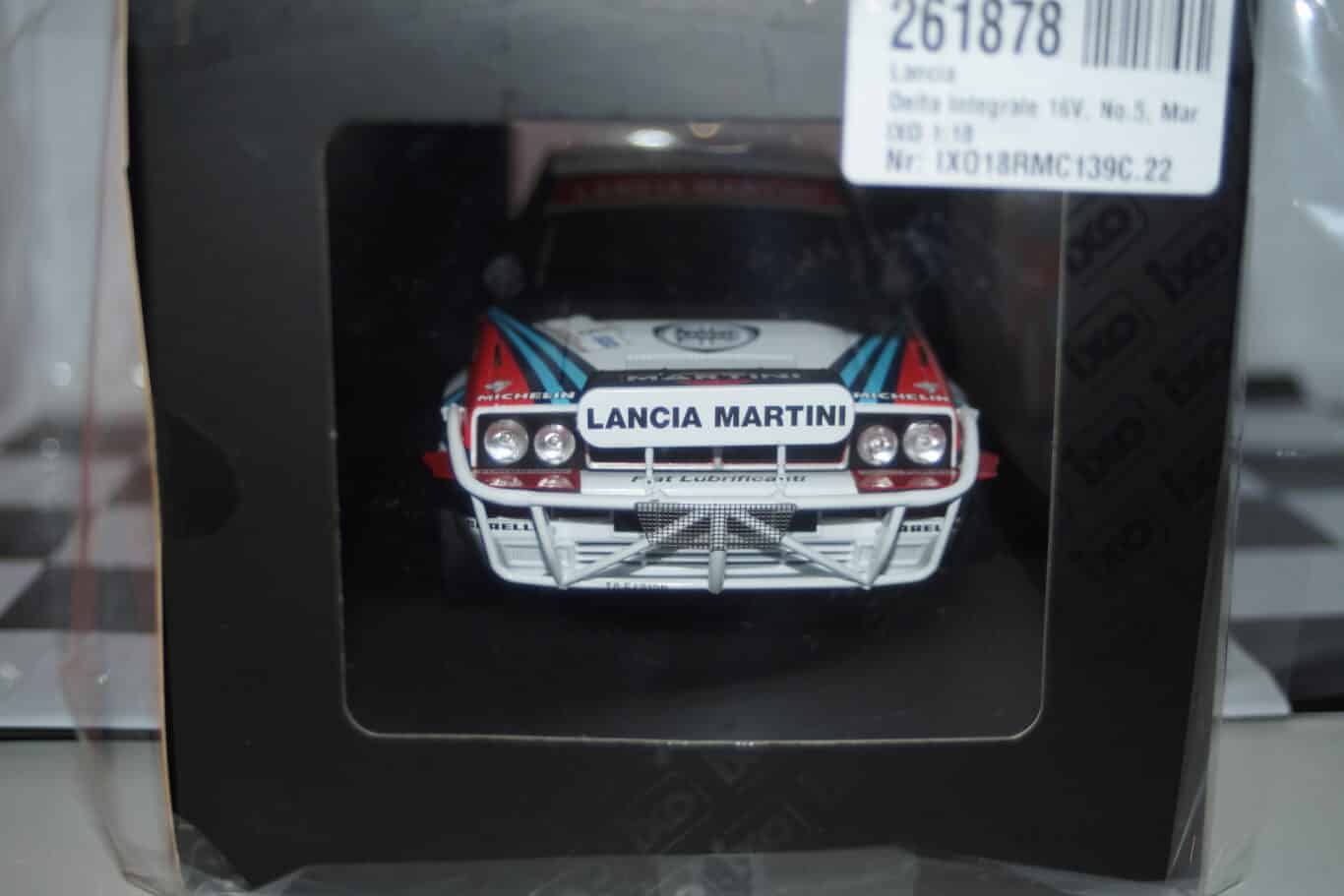Ixo lancia delta integrale 16v #5 safari rally 1990 j.kankkunen 1:18 18rmc139c