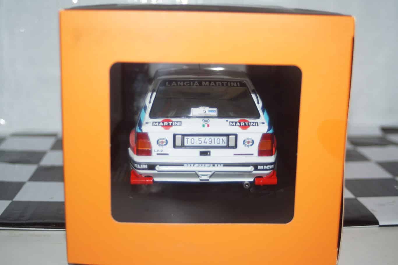 Ixo lancia delta integrale 16v #5 safari rally 1990 j.kankkunen 1:18 18rmc139c