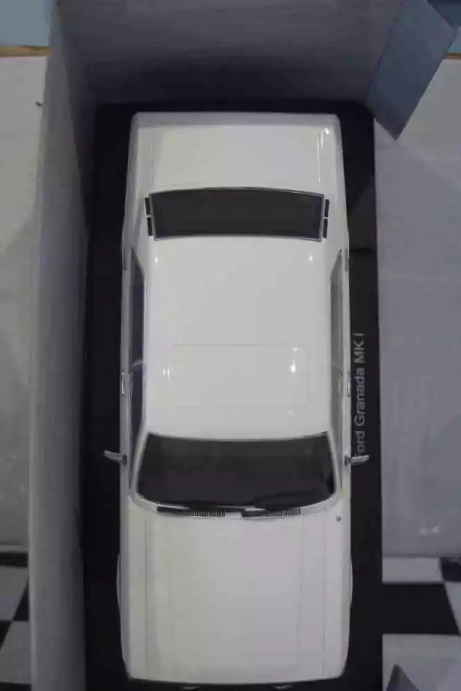 Model car group ford granada mk1 white 1975 rhd uk exclusive mcg18469
