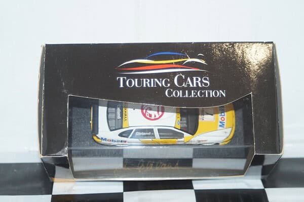 Onyx vauxhall vectra btcc 1996 cleland 1:43 scale xt003 signed