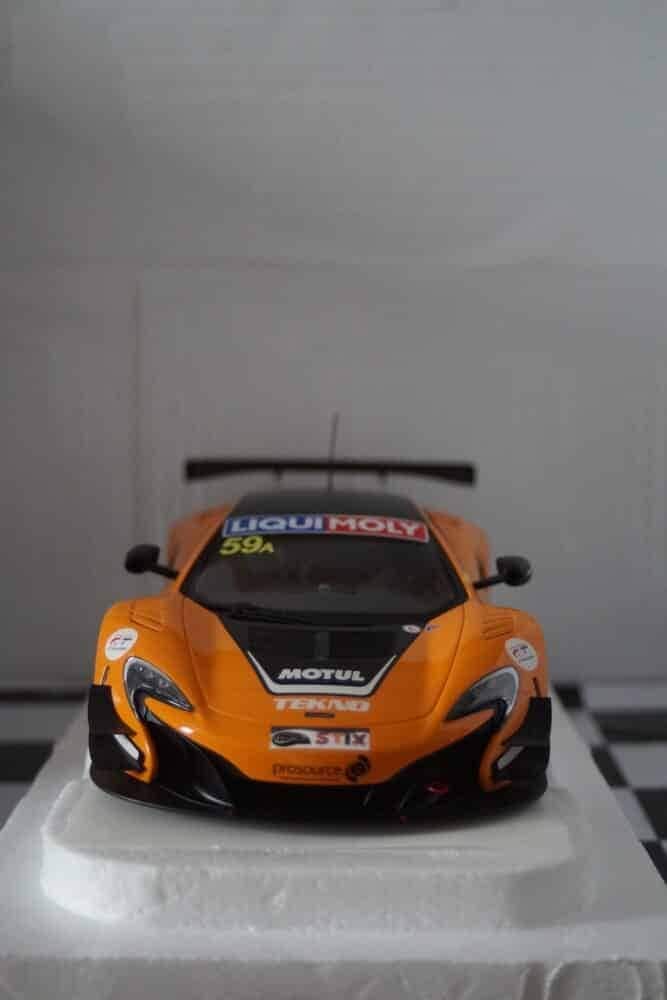 Autoart mclaren 650s gt3 bathurst 12hr winner 2016 #59 1:18 scale 81643