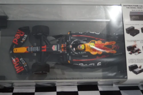 Spark oracle red bull racing rb19 winner gp2023 18s897