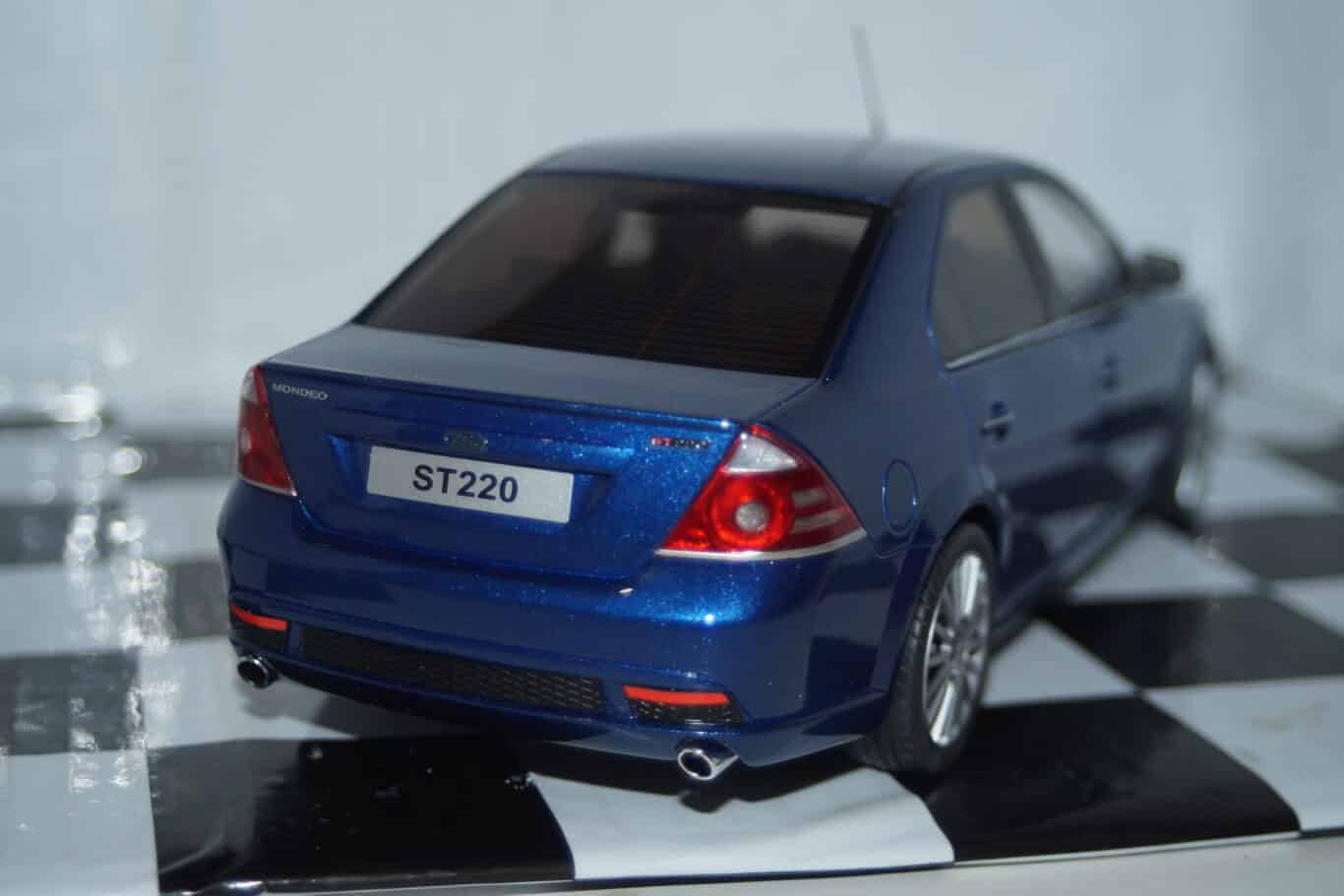 Otto ford mondeo st 220 blue 2005 1:18 ot448