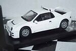 Whitebox ford rs 200 white 1:24 wb124211