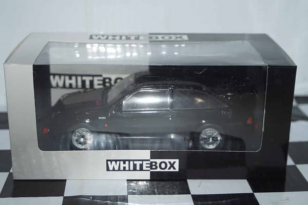 Whitebox ford sierra rs cosworth black 1:24 wb124212