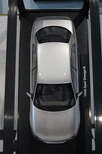 Triple 9 opel omega b roadcar 1996 silver 1:18 t9-1800430