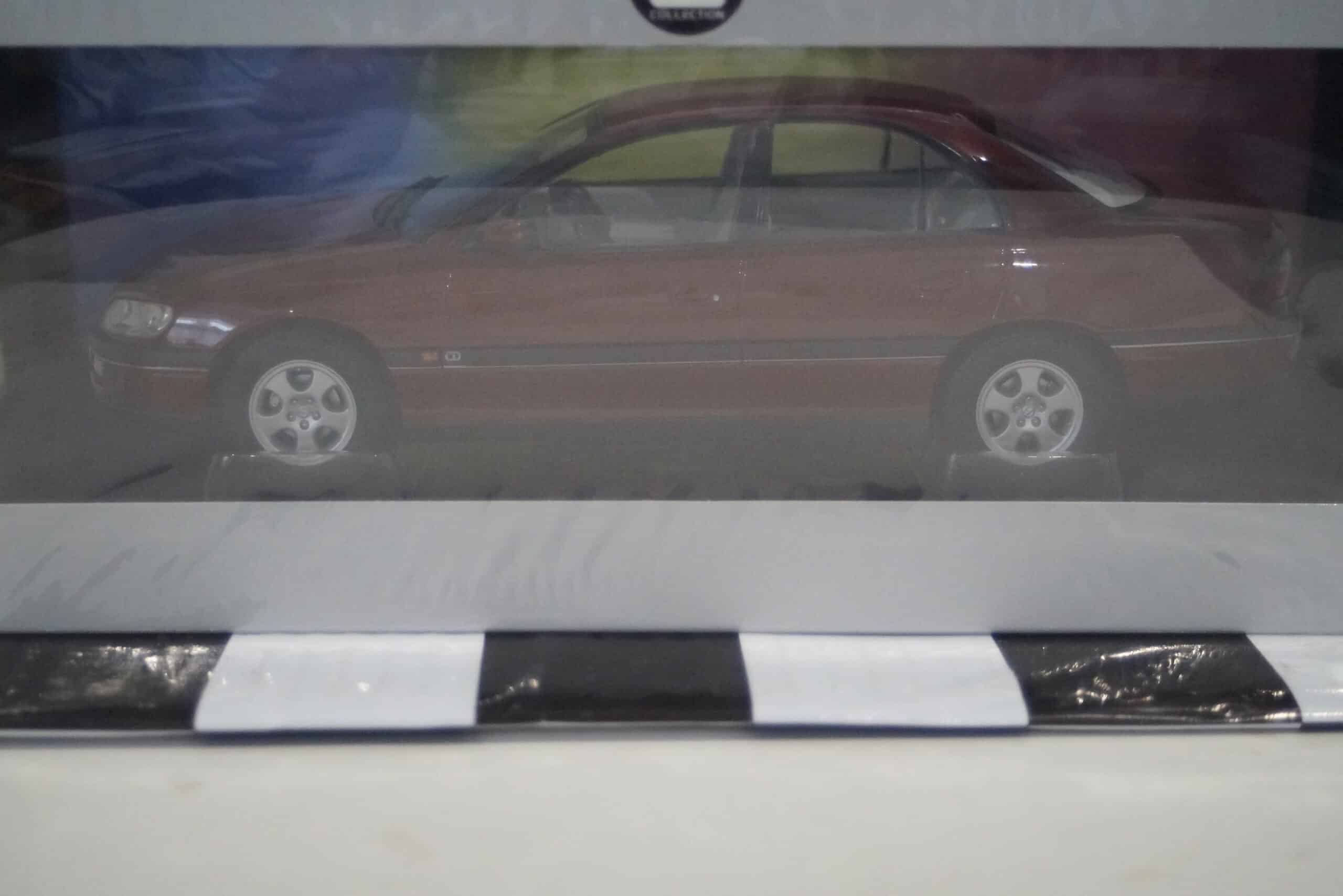 Triple 9 opel omega b roadcar 1996 maroon 1:18 t9-1800432