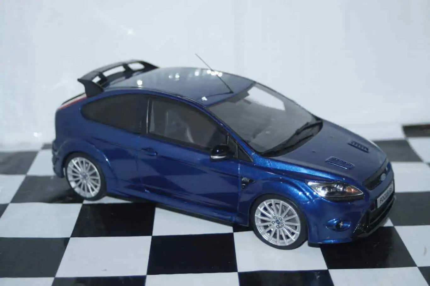 Otto ford focus rs mk2 blue 2009 1:18 ot1067