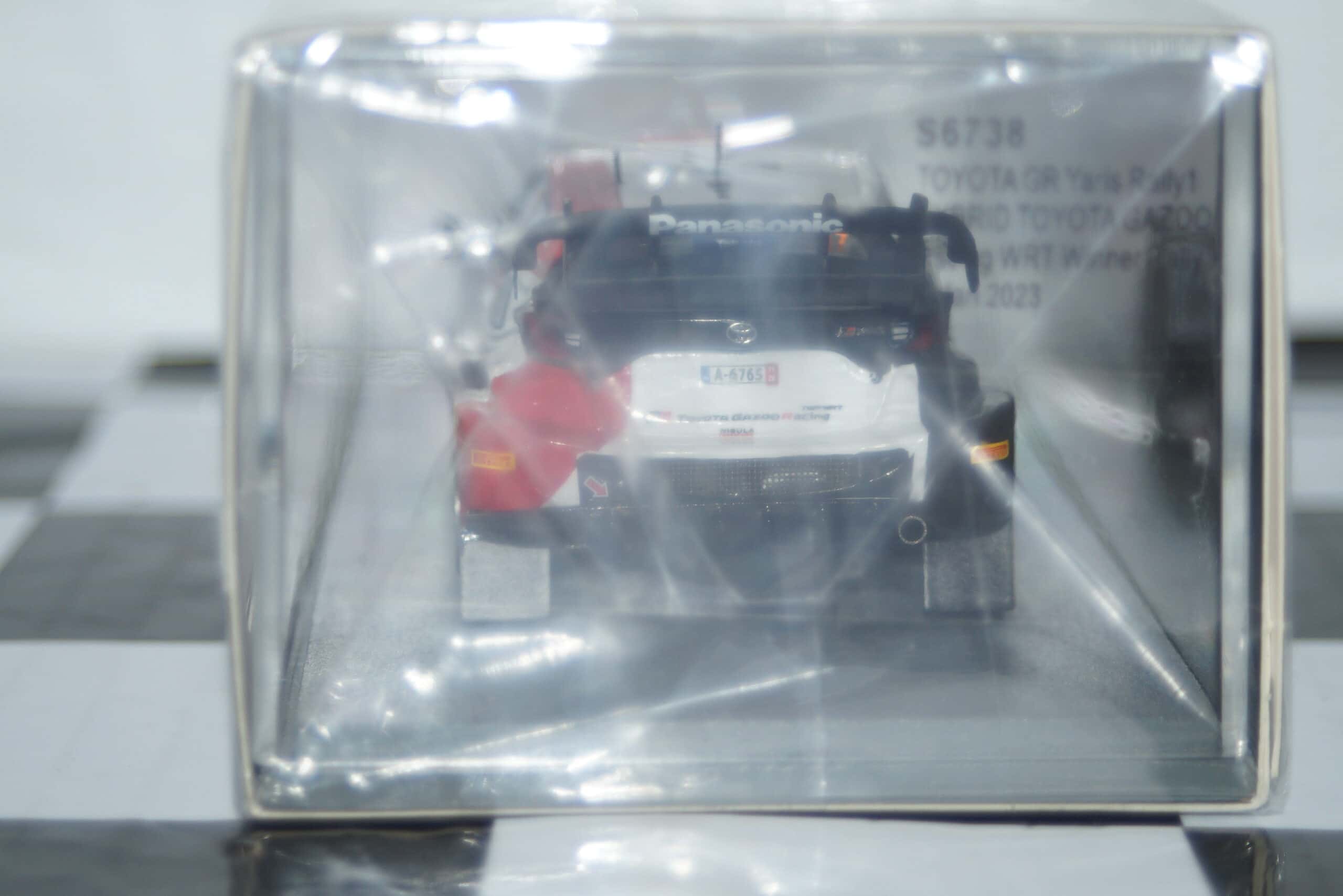 Spark toyota yaris gr rally safari winner 2023 ogier #17 1:43 resin s6738