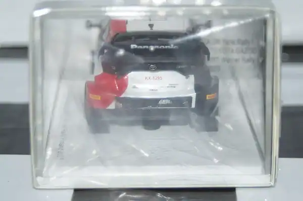 Spark toyota yaris gr rally finland winner 2023 evans #33 1:43 resin s6736