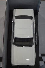 Model car group ford granada mk1 white 1:18 mcg18395