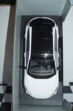 Model car group ford focus st white 1/18th mcg18453
