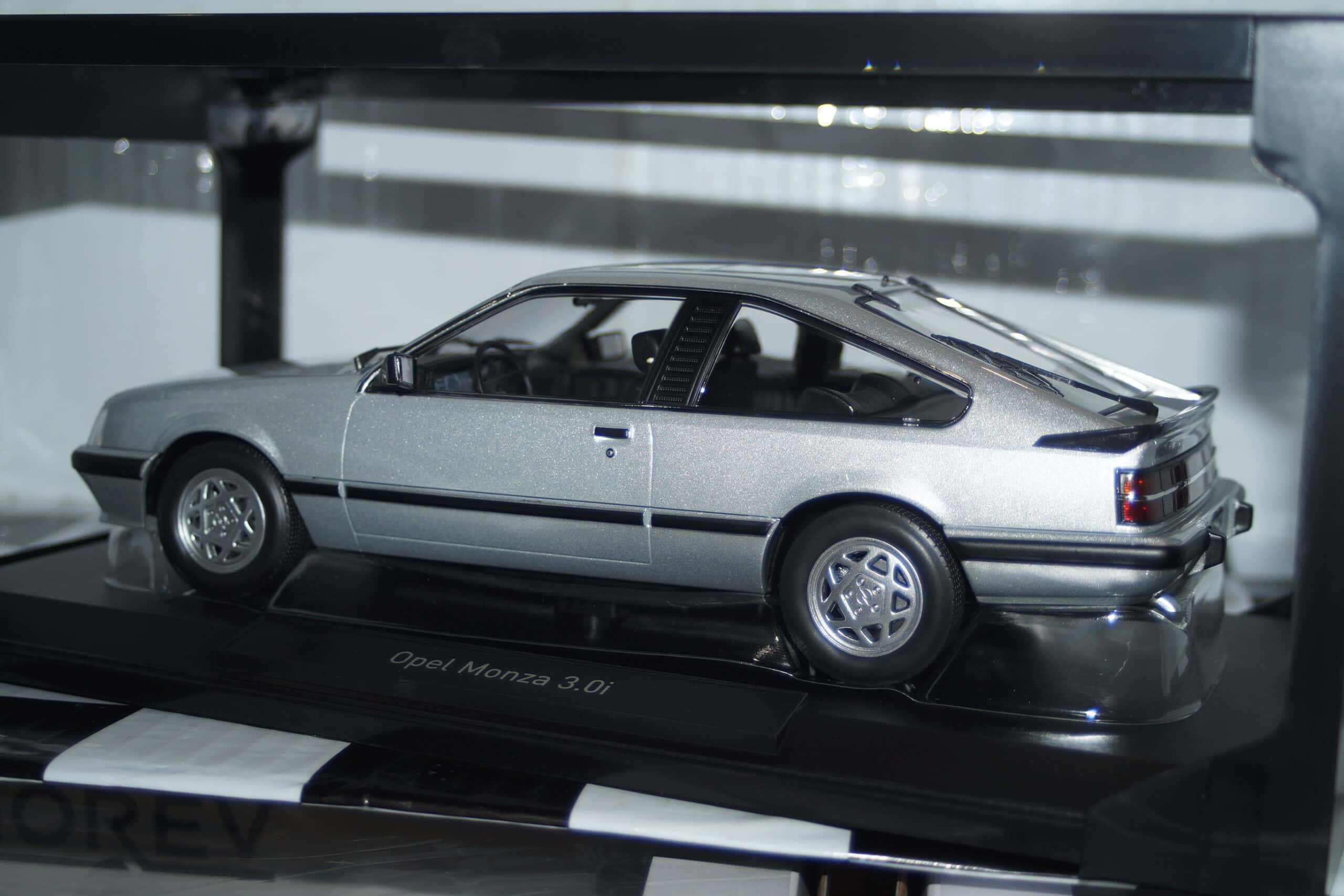 Norev opel kadett rallye winterfest 1978 1:18 scale 183654 ltd