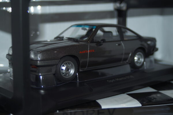 Norev opel manta gte grey 1982 1:18 scale 183303 ltd