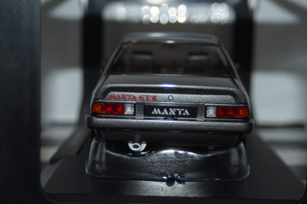 Norev opel manta gte grey 1982 1:18 scale 183303 ltd