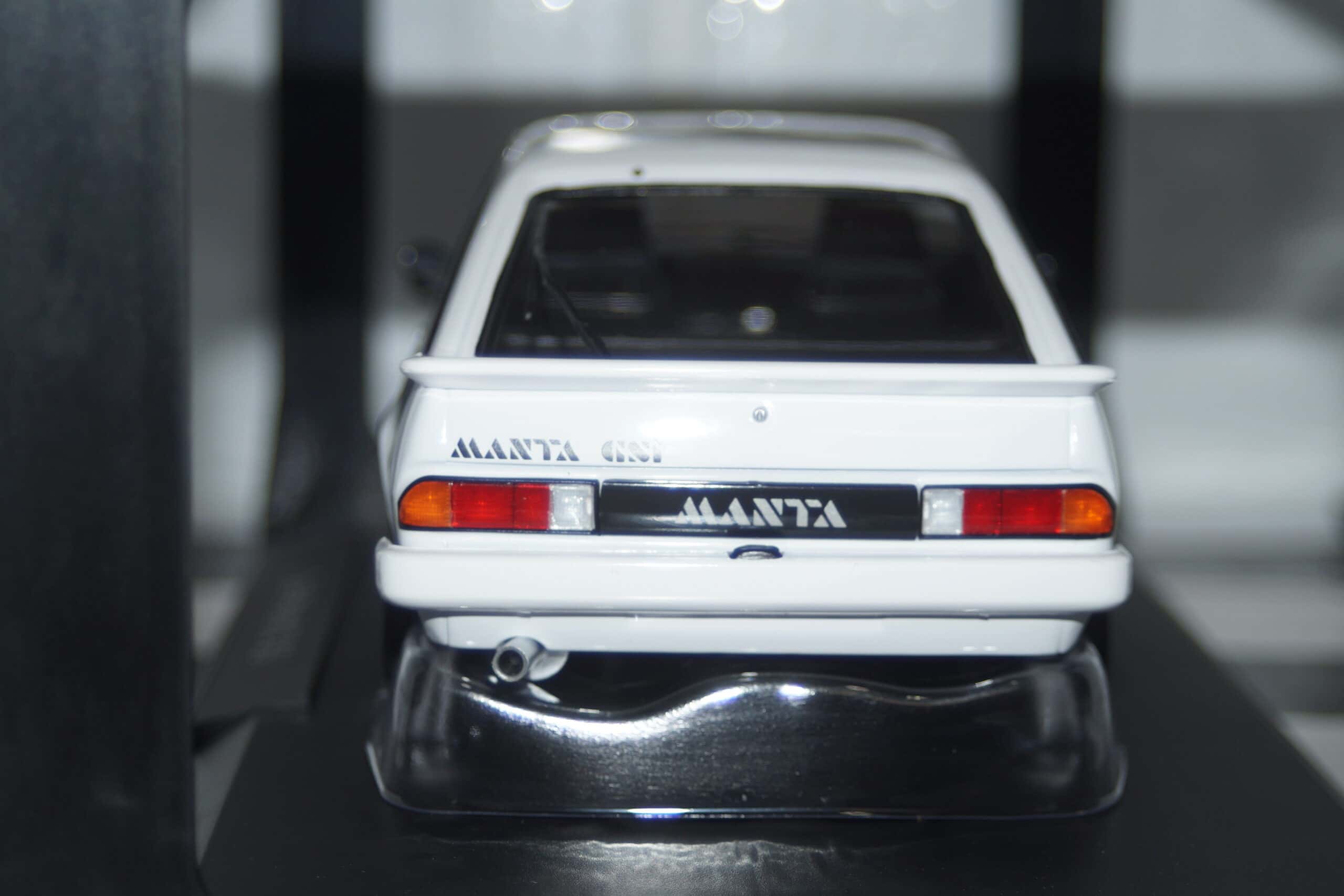 Norev opel manta cc gsi white 1984 1:18 scale 183316 ltd