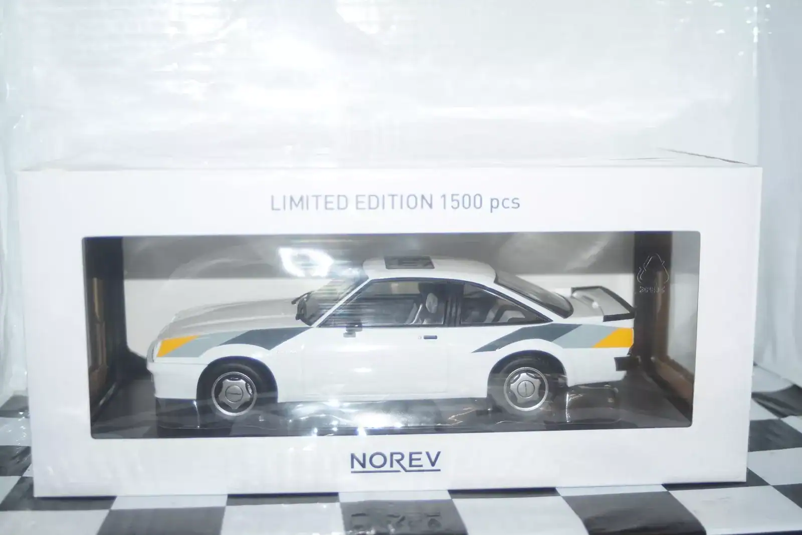 Norev opel manta b irmscher white (fred) 1991 1:18 scale 183306 ltd