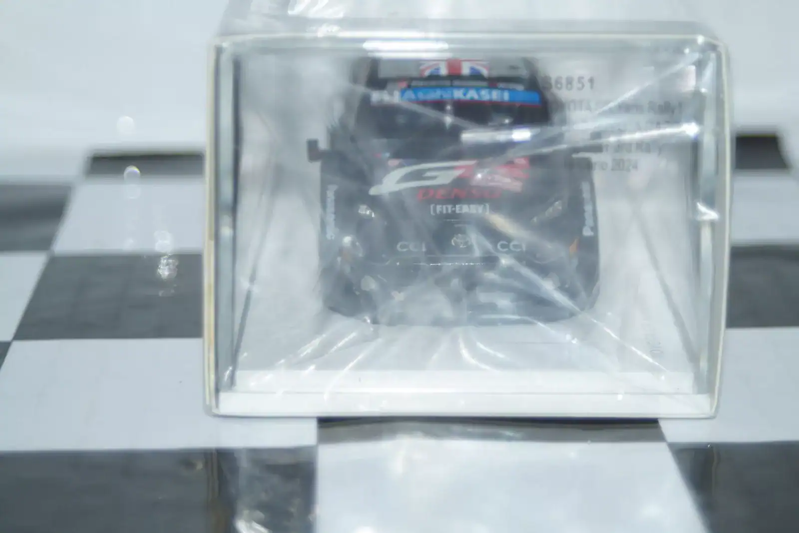 Spark toyota yaris gr rally monte carlo 2024 e.evans #33 1:43 resin s6851