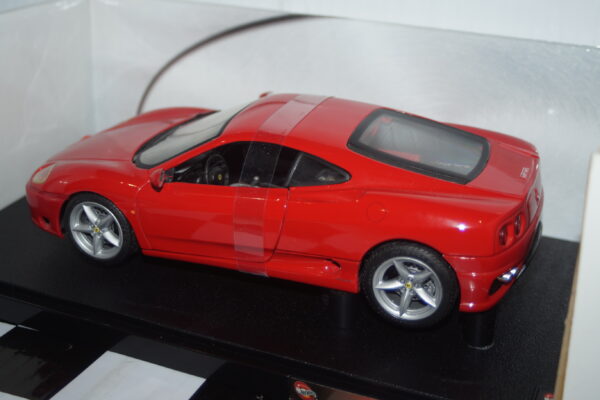Hotwheels ferrari 360 modena red 1:18th 25736