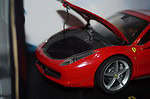 Hotwheels ferrari 458 italia red 1:18th p9893