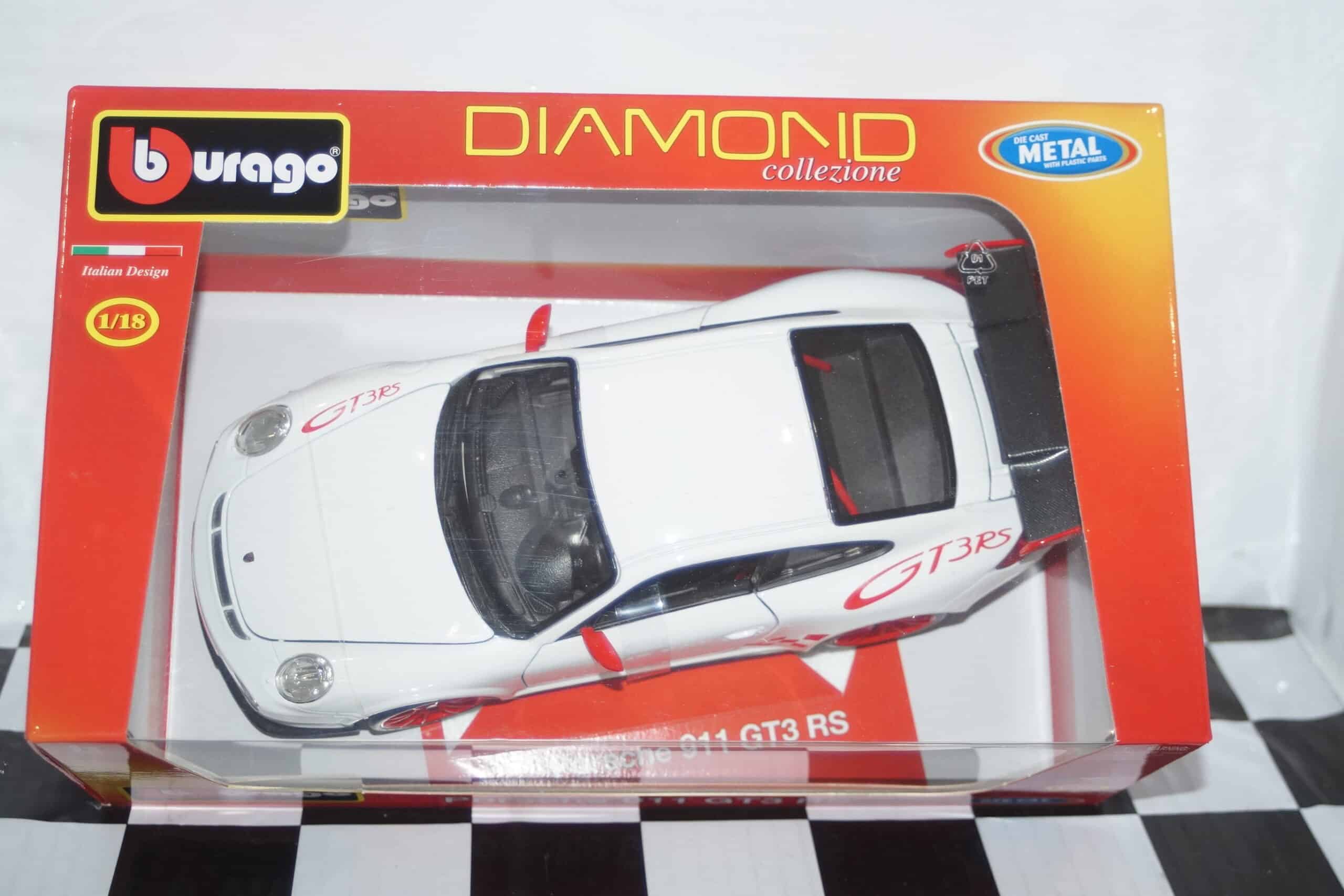 Burago porsche 911 gt3 rs 1:18 scale ref 11034