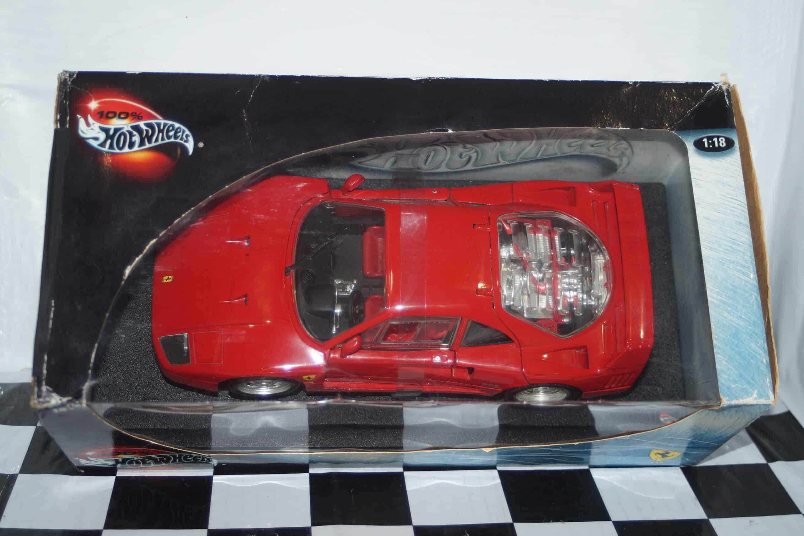 Hotwheels ferrari f40 red 1:18th ref 23911