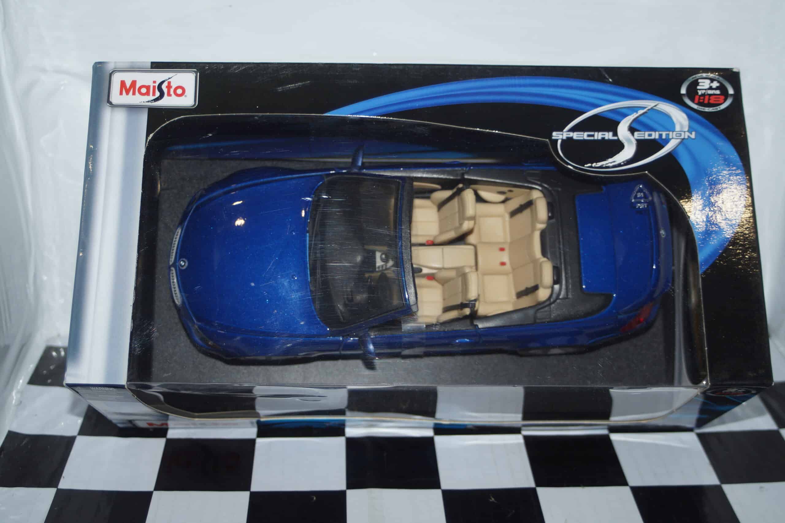 Maisto bmw m6 cabrio blue 1:18 scale ref 31145