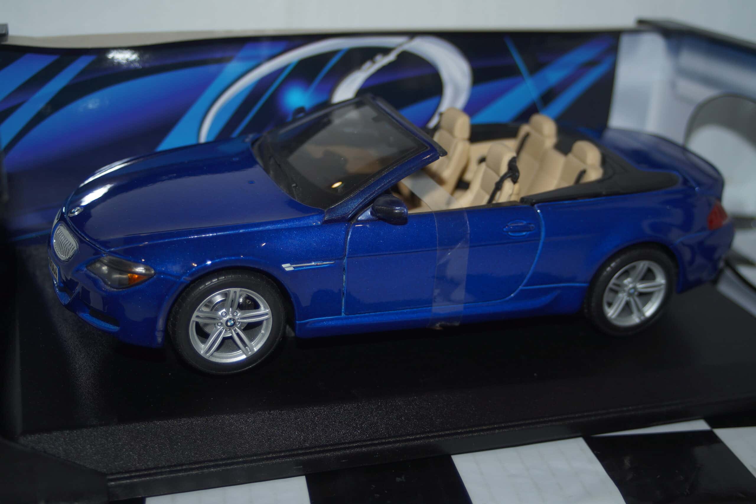 Maisto bmw m6 cabrio blue 1:18 scale ref 31145