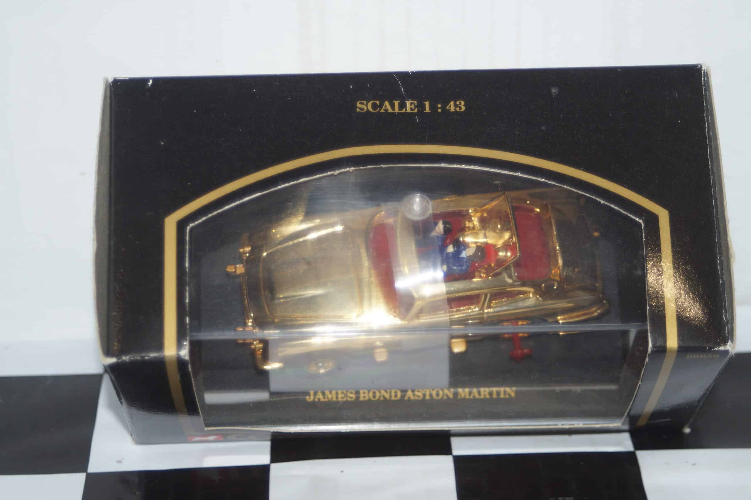 Corgi aston martin db5 james bond gold plated 96656 1:43rd