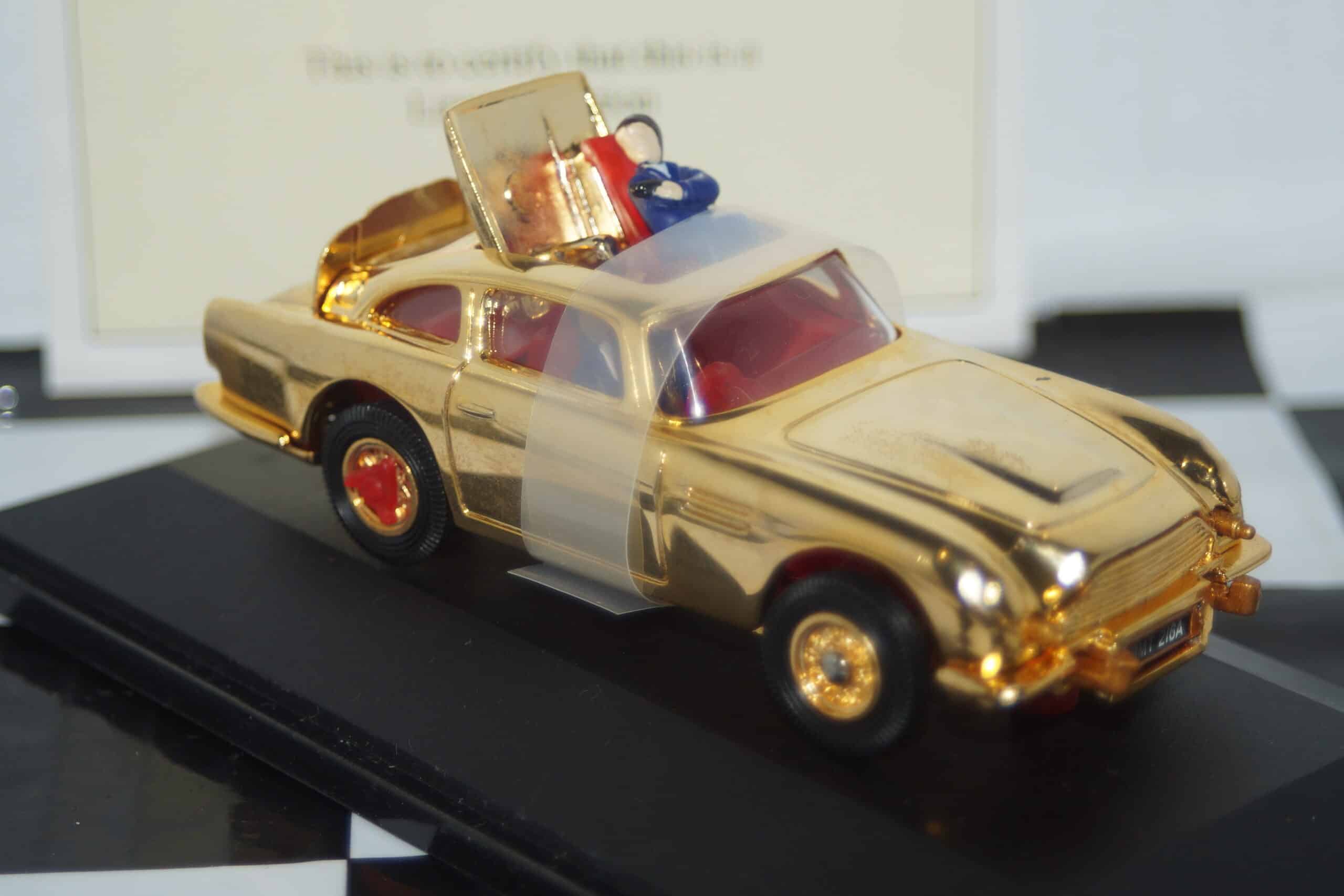 Corgi aston martin db5 james bond gold plated 96656 1:43rd
