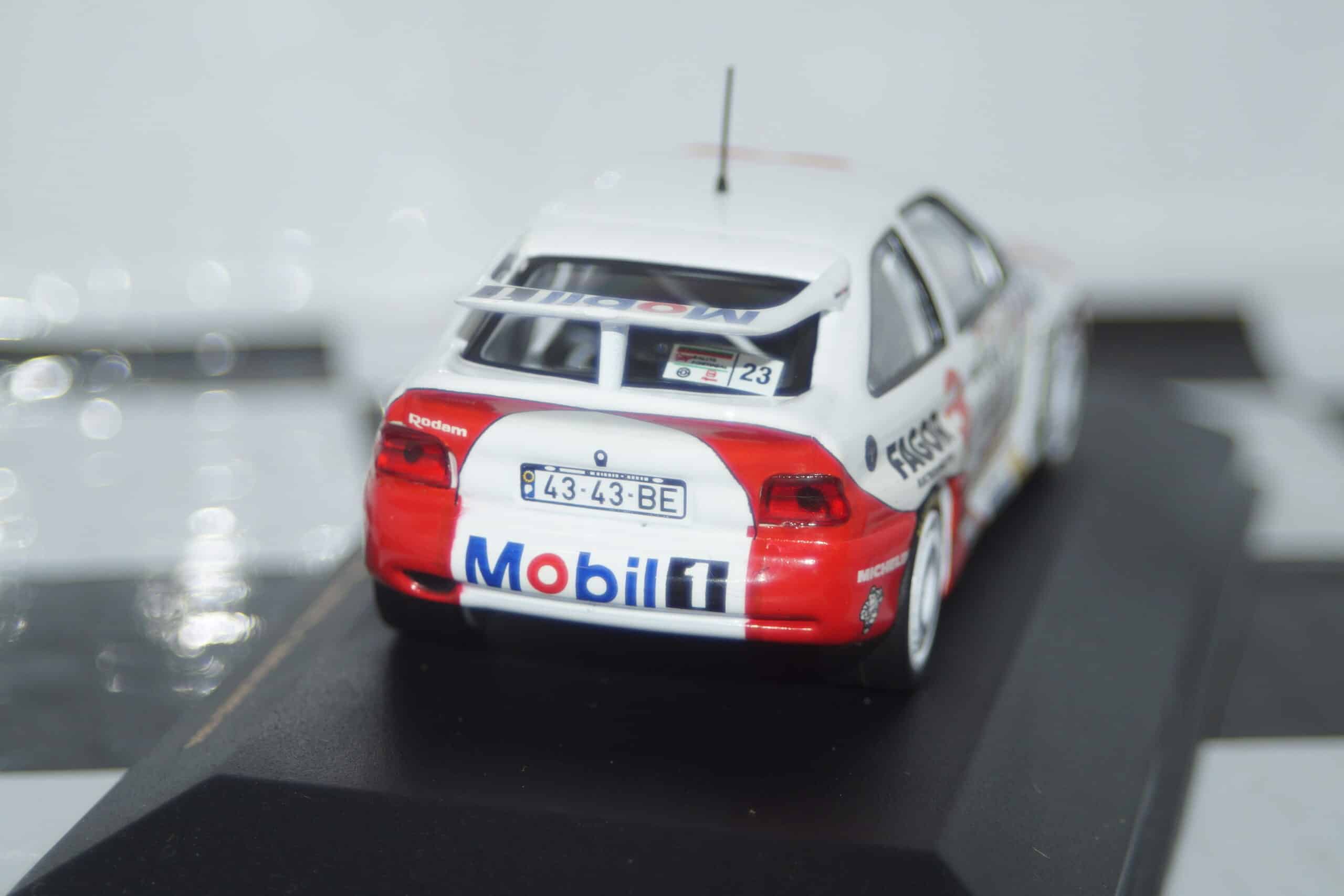 Ixo ford escort rs cosworth rally portugal 1994 1/43