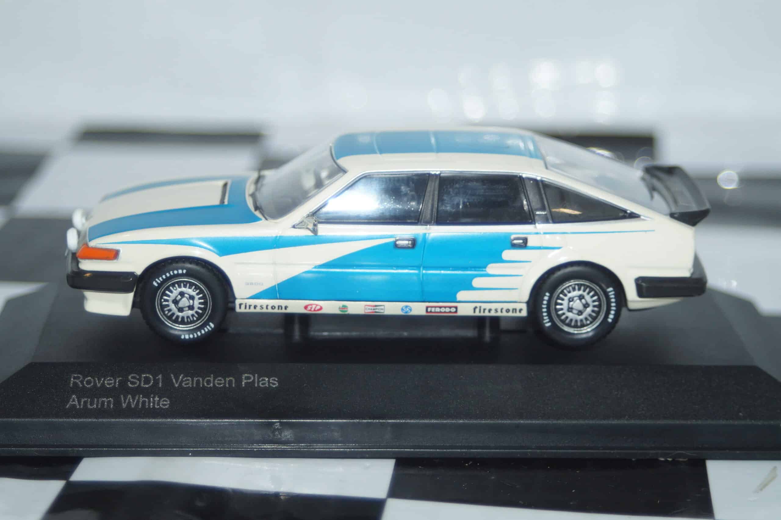 Vanguards rover sd1 vanden plus va09005 1:43 diecast
