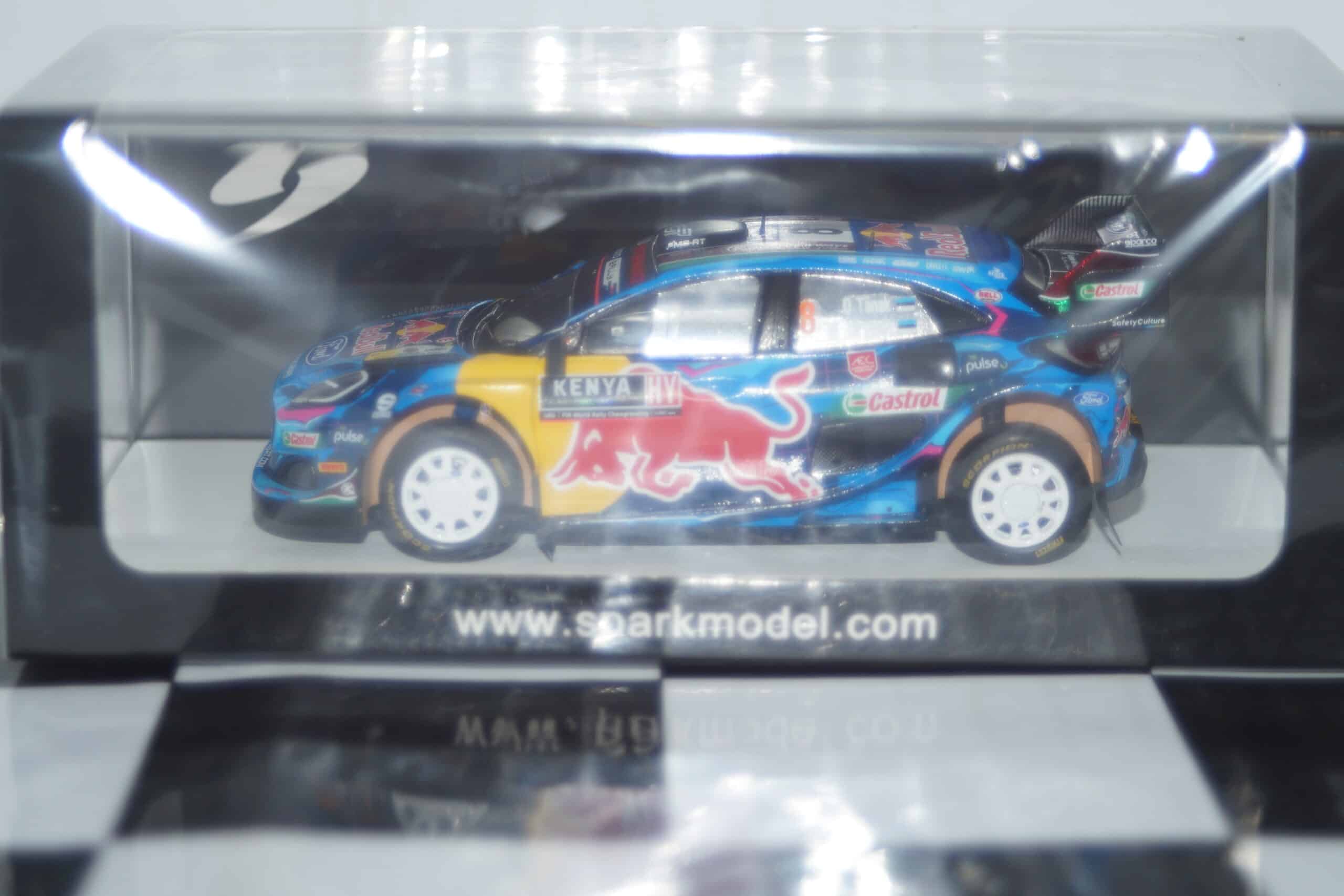 Ford puma winner rally  o.tanak #8 1:43 spark resin s6735
