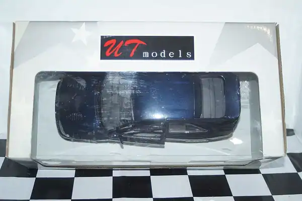 Ut models ford escort cosworth 1992 blue metallic 1:18 180 062101