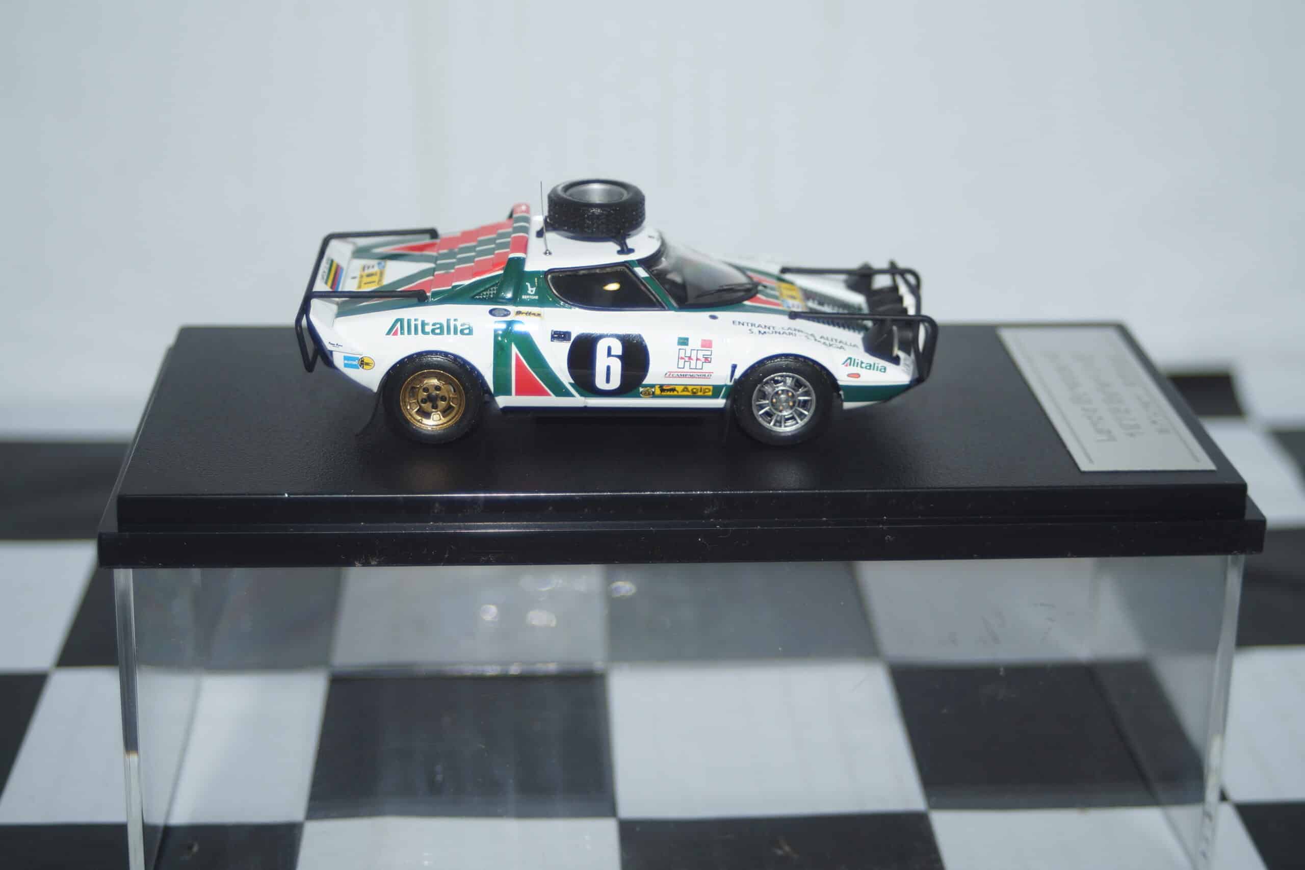Hpi lancia stratos hf #6 safari  munari 1976 ref 8236 1:43