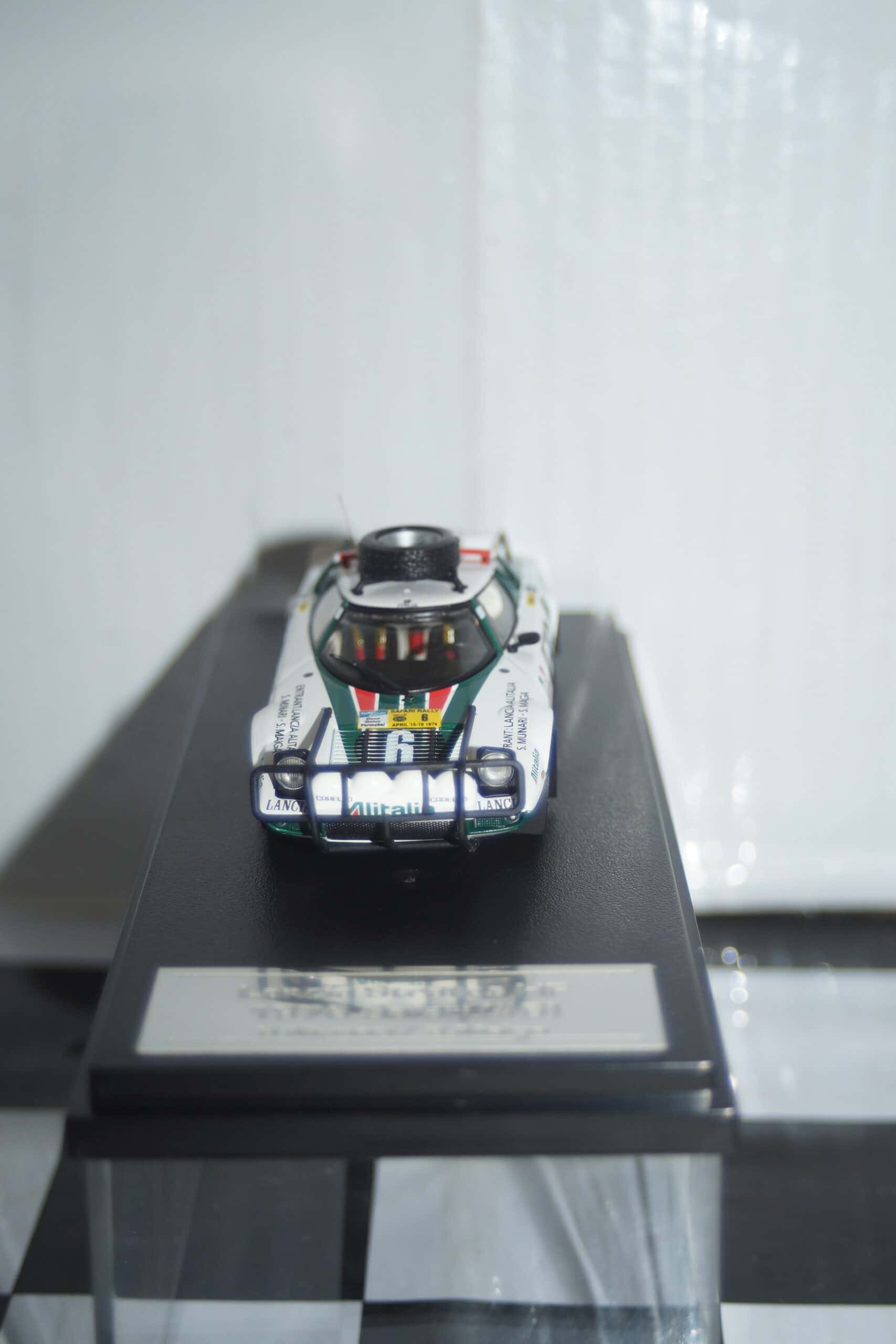 Hpi lancia stratos hf #6 safari  munari 1976 ref 8236 1:43