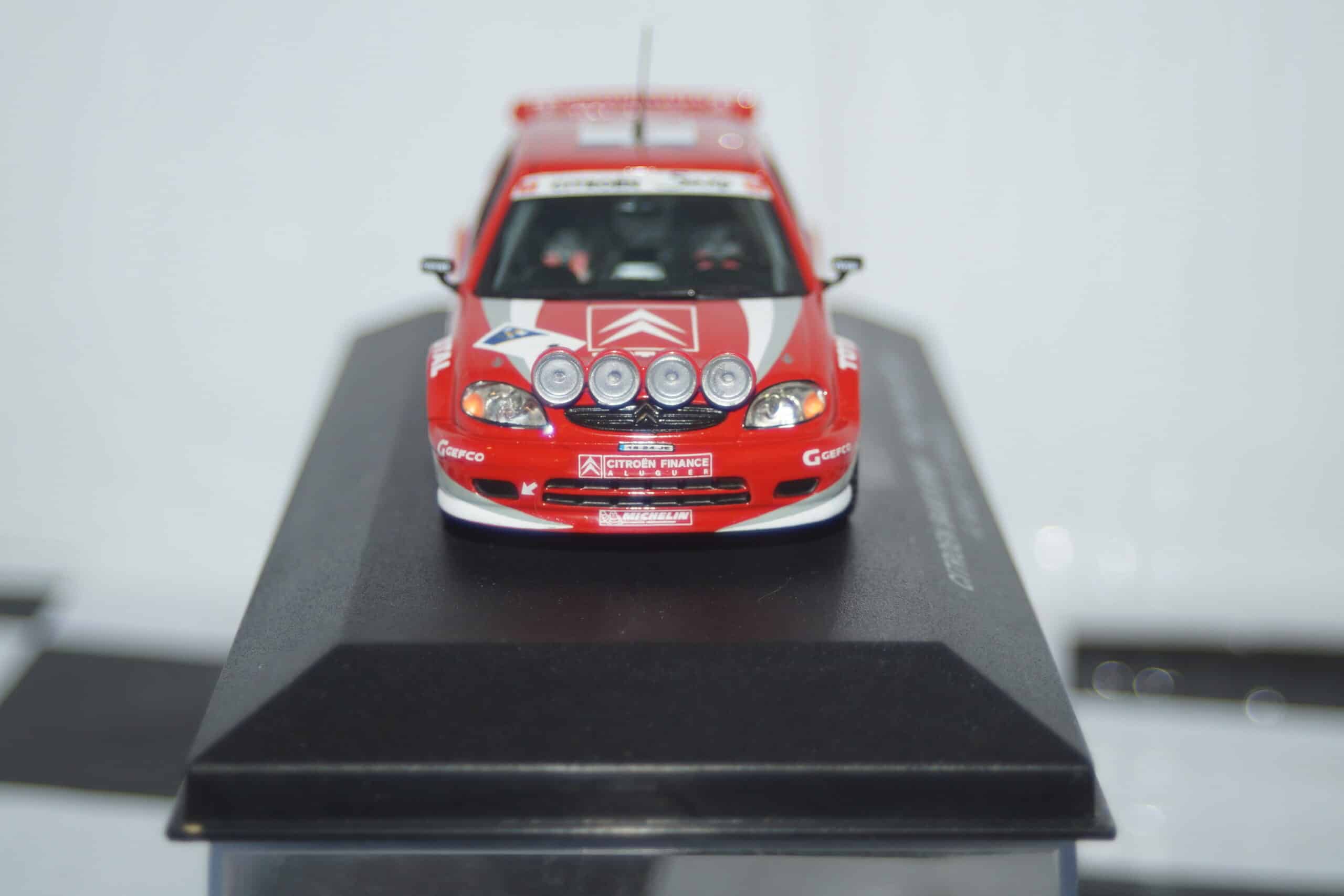 Ixo citroen saxo s1600 portugal rally #1 2003 a.araujo 1:43