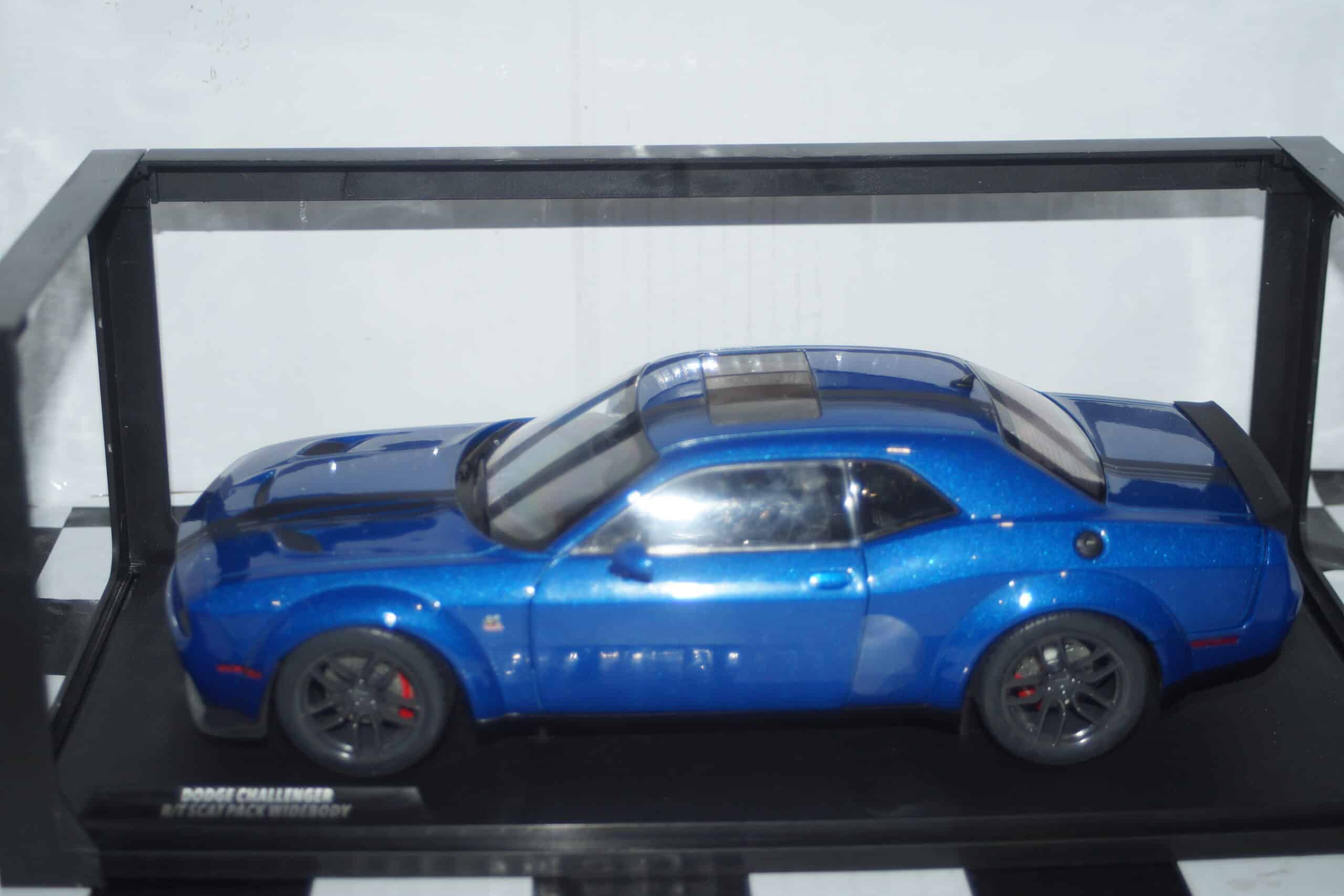 Solido dodge challenger r/t scat pack widebody 2023 blue 1:18 s1805710