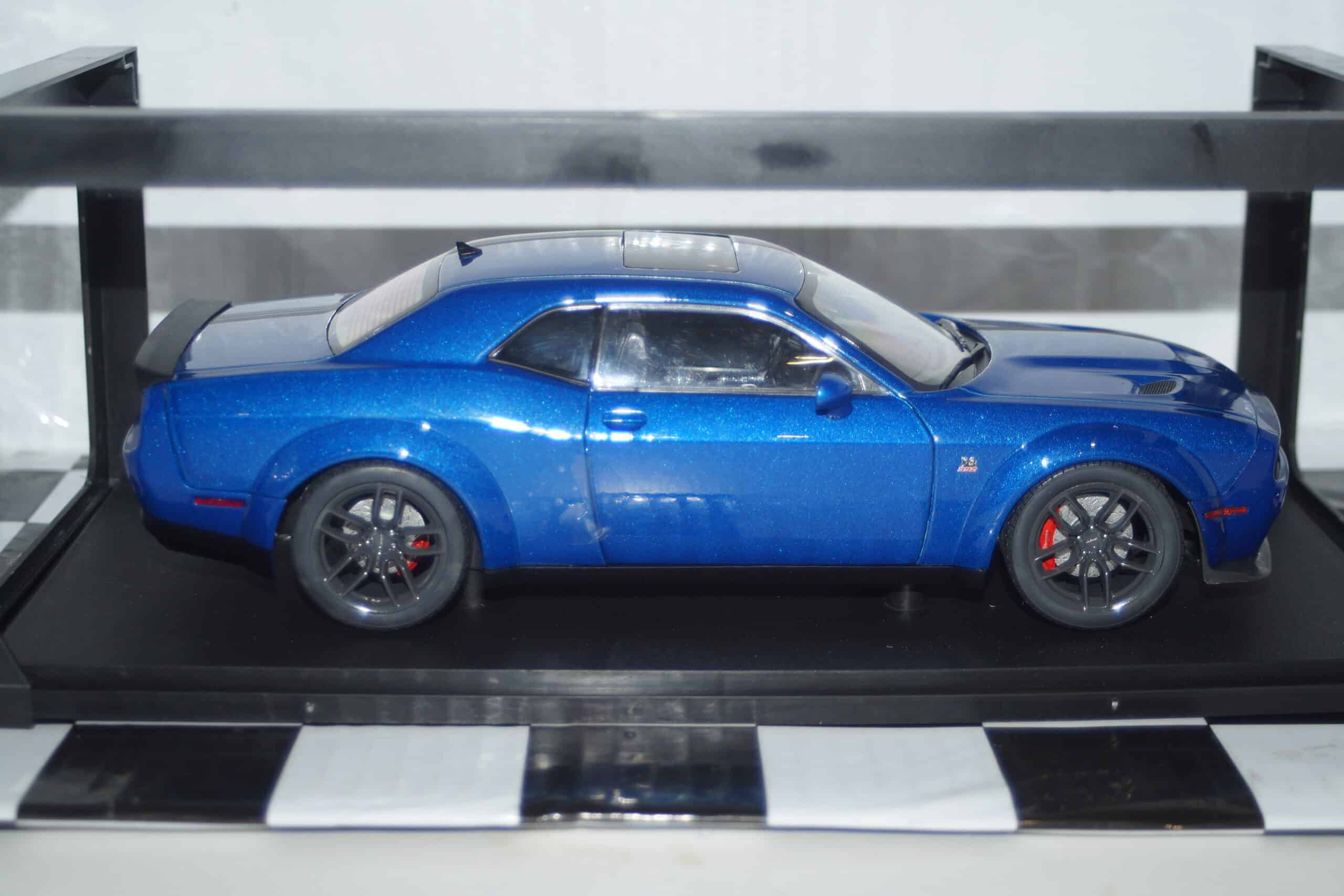 Solido dodge challenger r/t scat pack widebody 2023 blue 1:18 s1805710