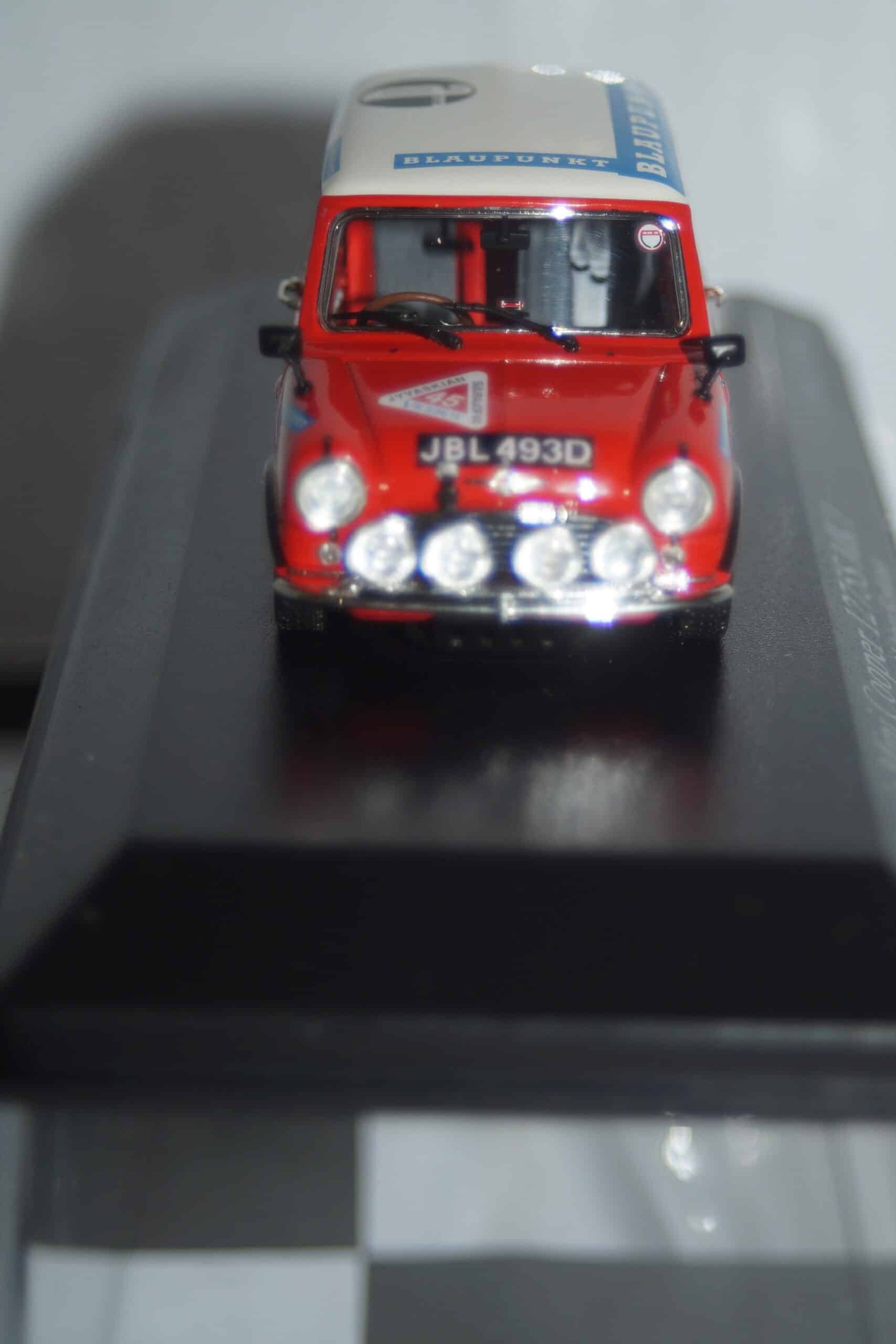 Minichamps mini cooper mk1 1000 lakes winners 1966  400 661345,1:43