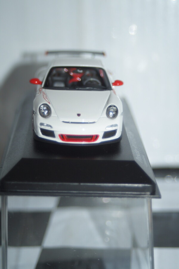 Minichamps porsche 911 gt3 rs (997 11) white 2010,400 069100 ,1:43