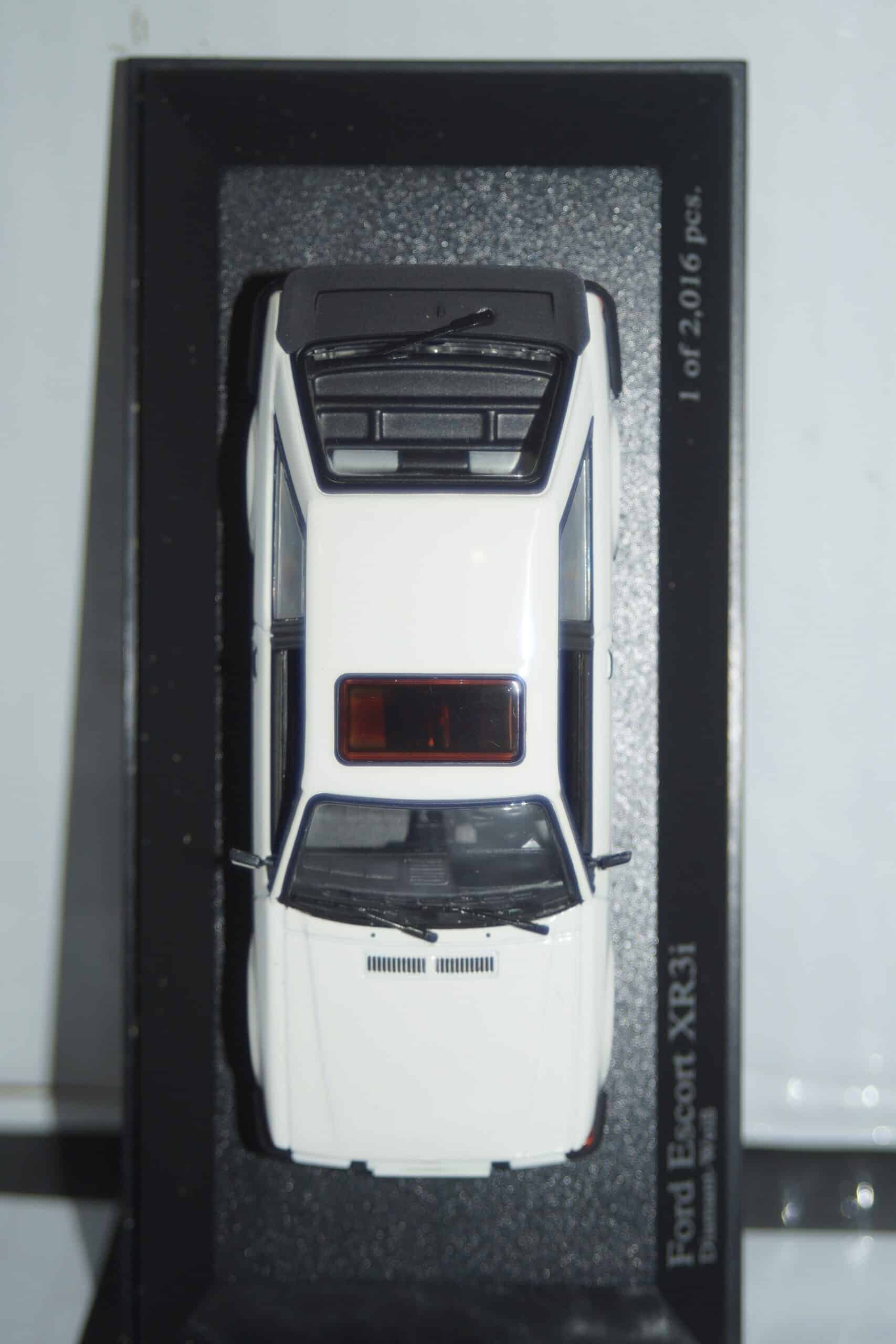 Minichamps ford fiesta 2008 white 3 door 400 088002 1:43 diecast