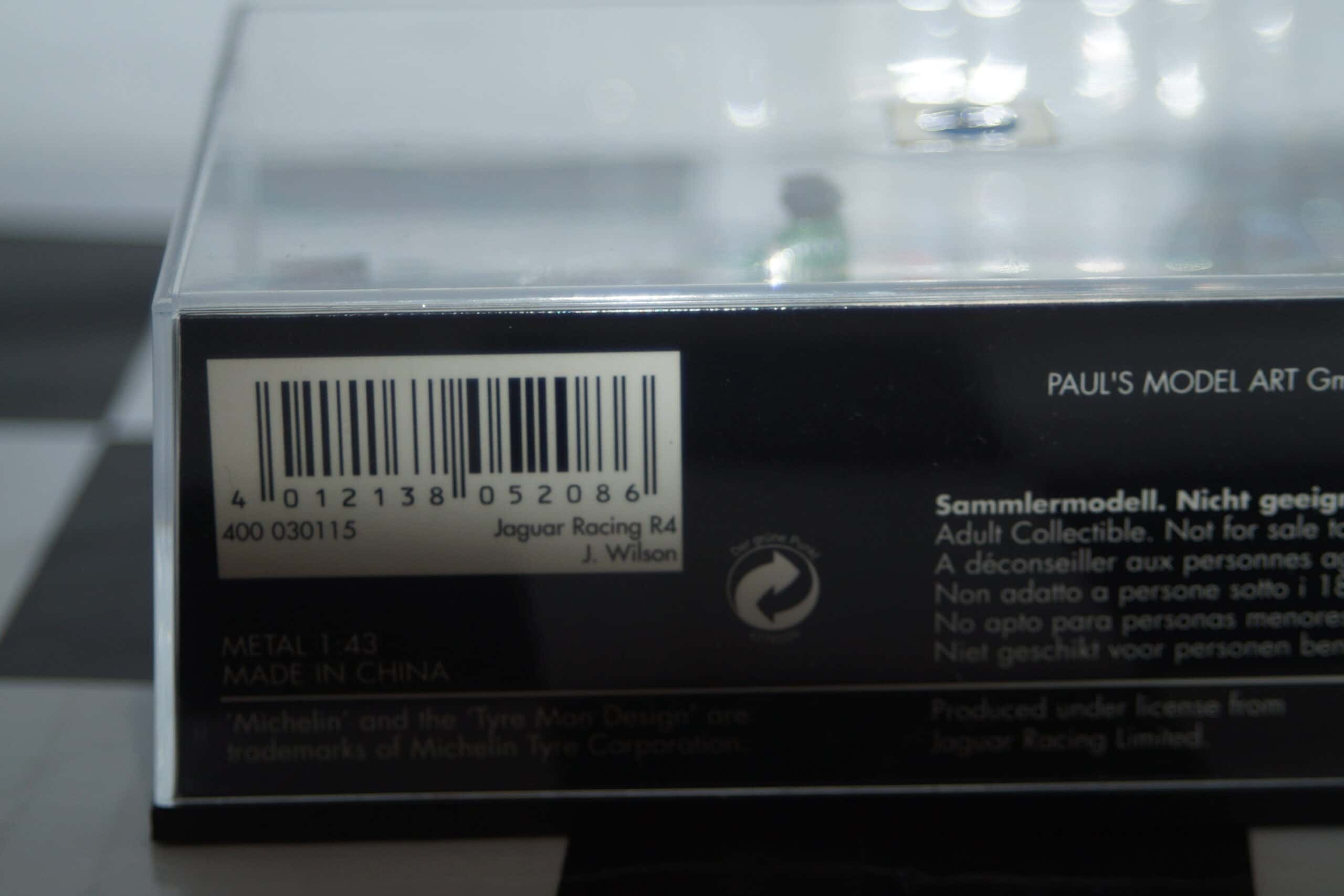Minichamps jaguar racing r4 m.webber 400 030014 1:43