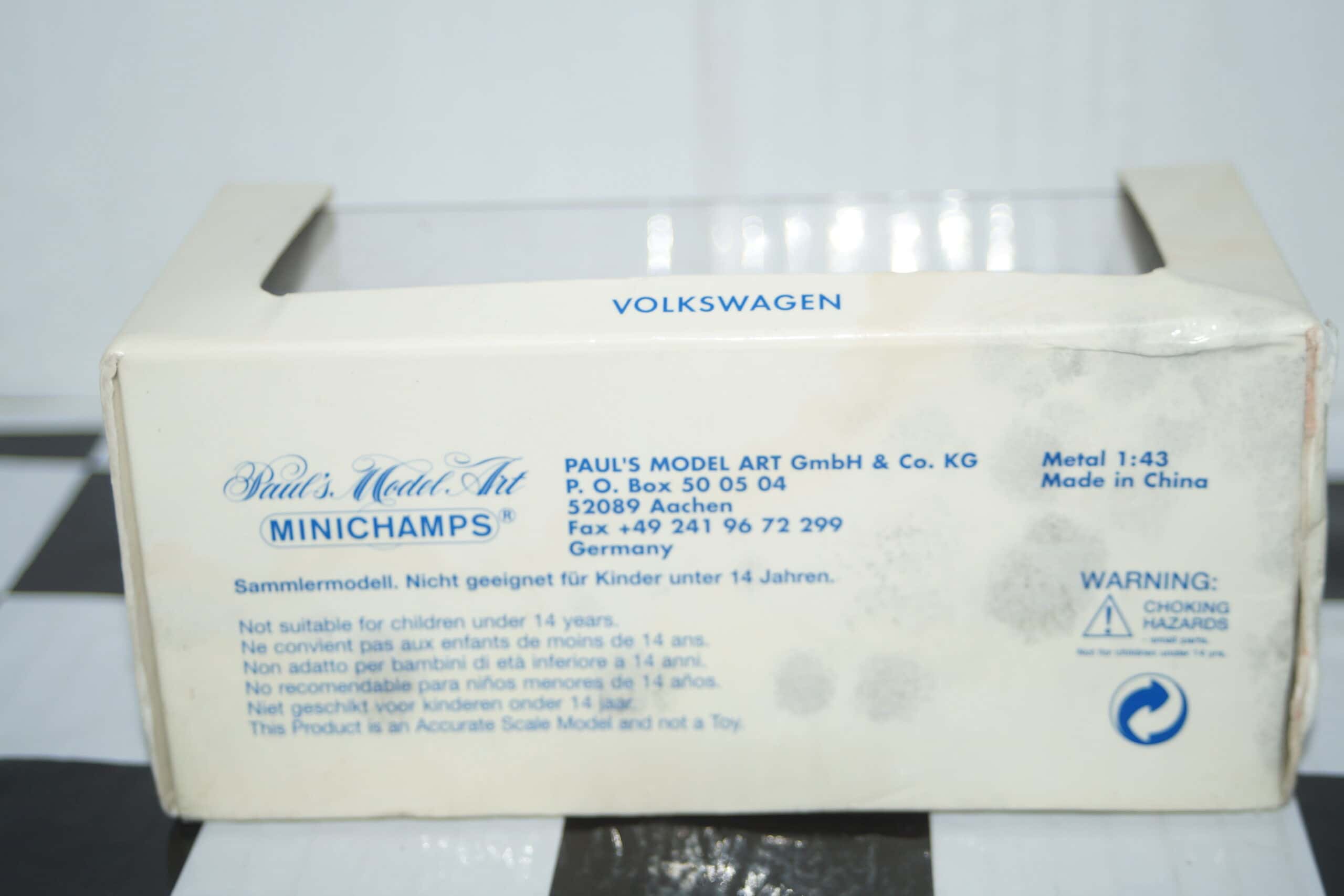 Minichamps (dealer box) vw golf convertible , dark blue, 1:43 diecast