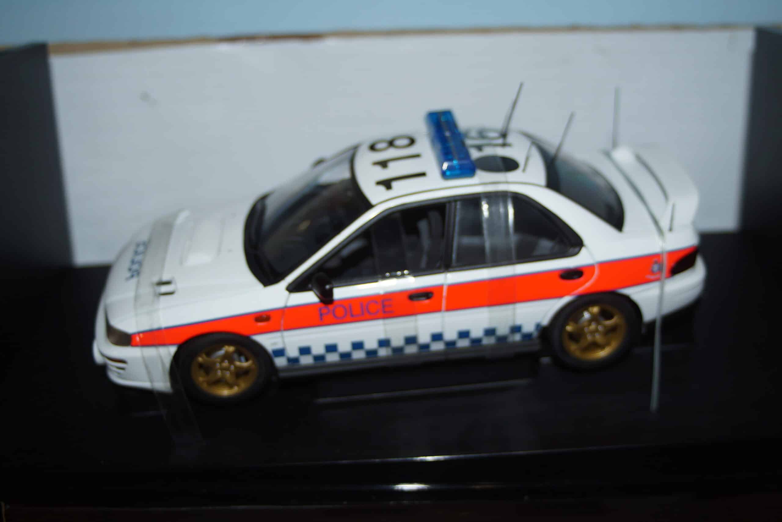 Subaru impreza police car 1:18 diecast autoart 78651