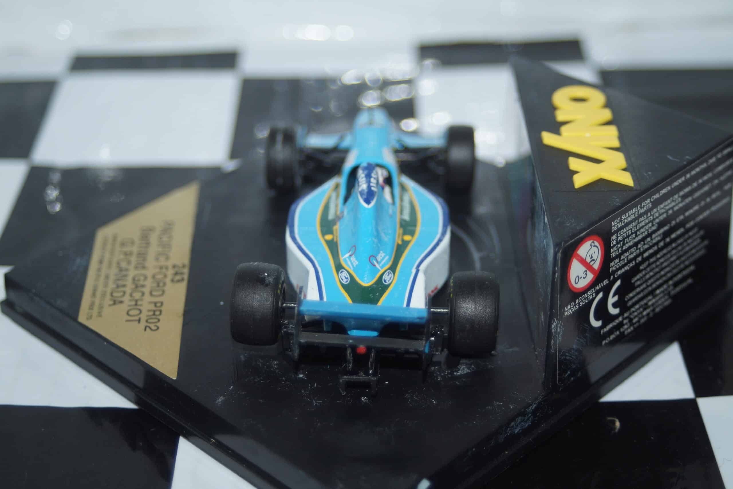 Onyx f1 pacific ford pr02 gp canada b.gachot 1:24 ref 243